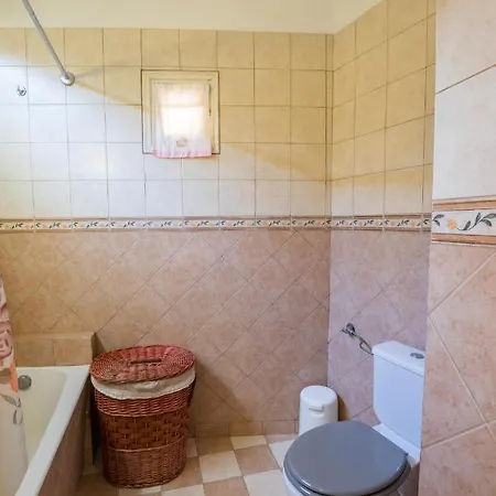 Nisiria Villa